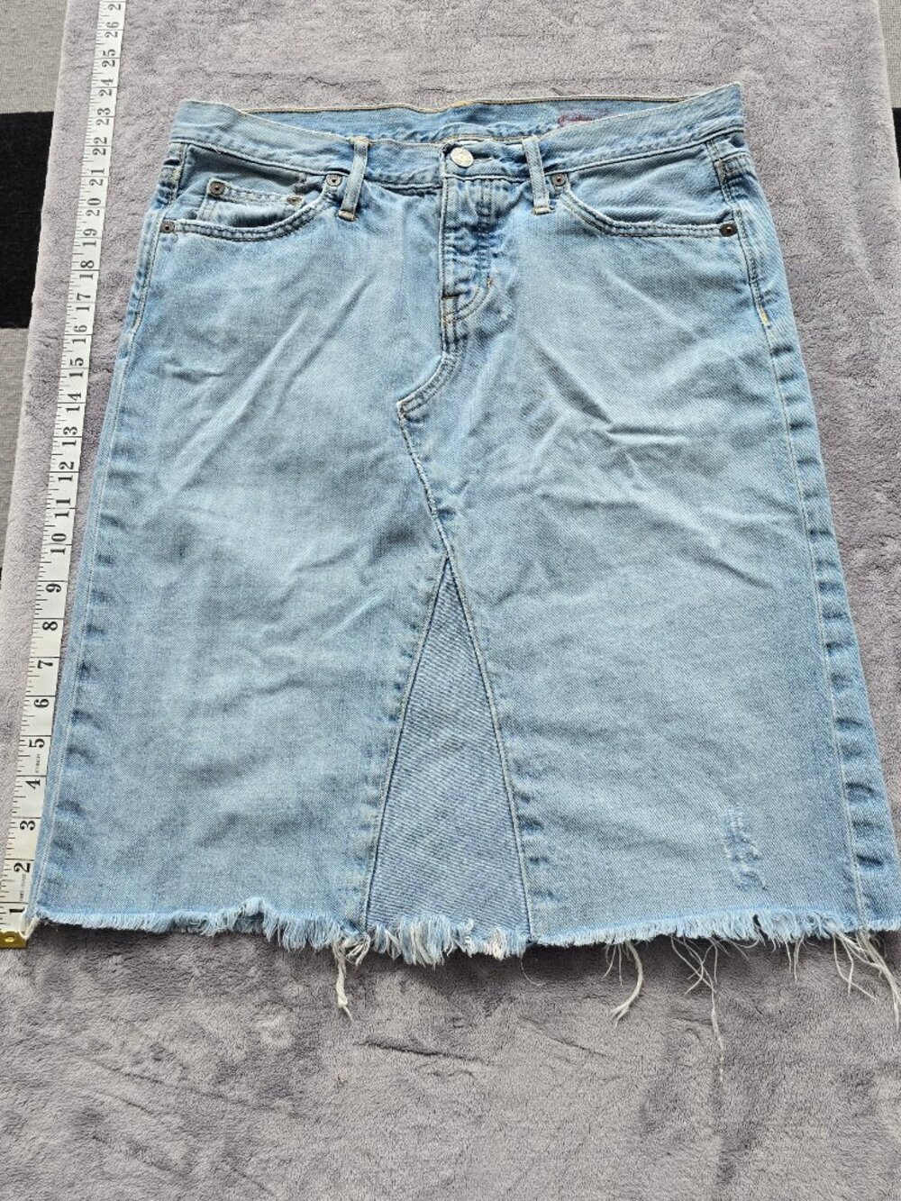 GAP jeans skirt 23 inch waist size 6 summer fun